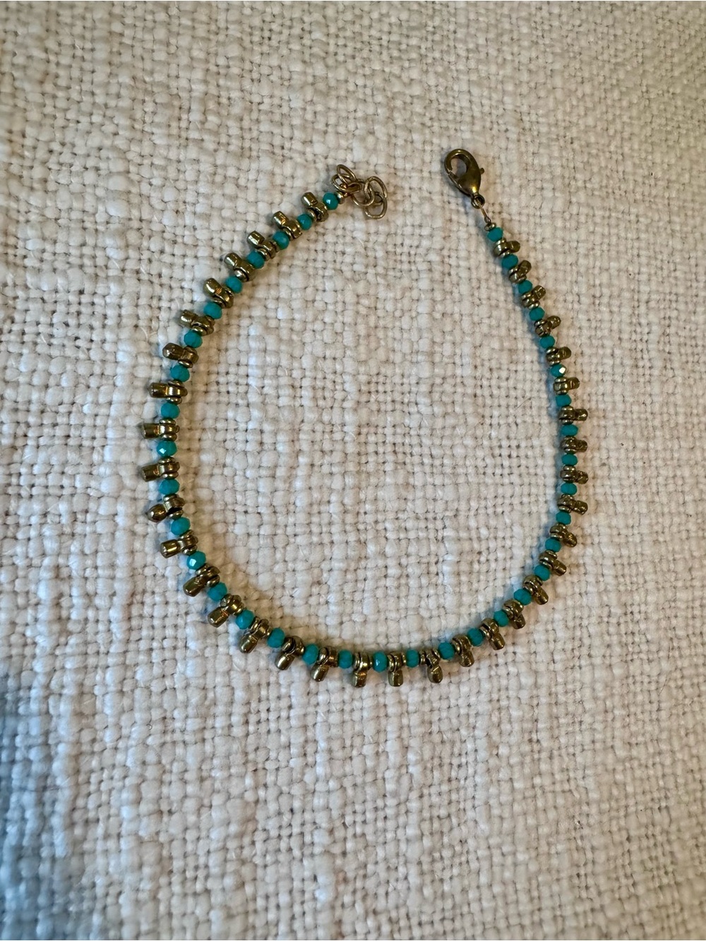 Turquoise Beaded Gold Accent Anklet - Women Jewelry